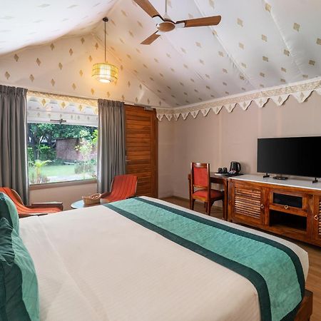 Aranya Vilas - A Nature Resort Udajpur Exteriér fotografie