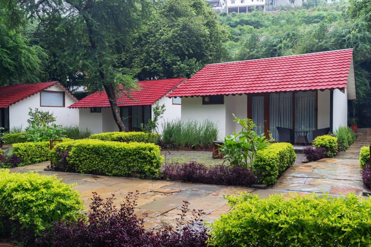 Aranya Vilas - A Nature Resort Udajpur Exteriér fotografie