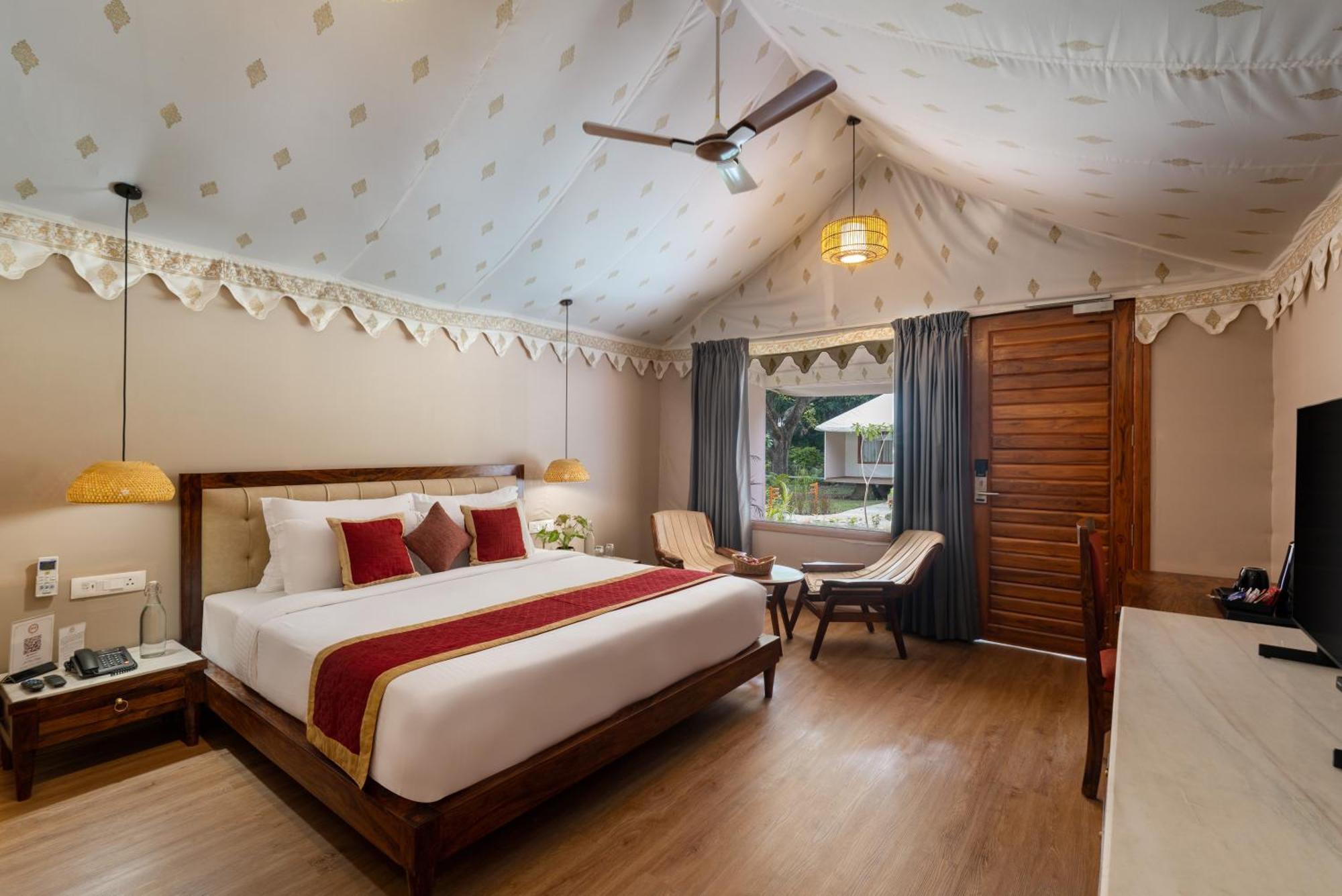 Aranya Vilas - A Nature Resort Udajpur Exteriér fotografie