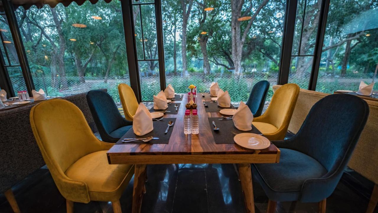 Aranya Vilas - A Nature Resort Udajpur Exteriér fotografie