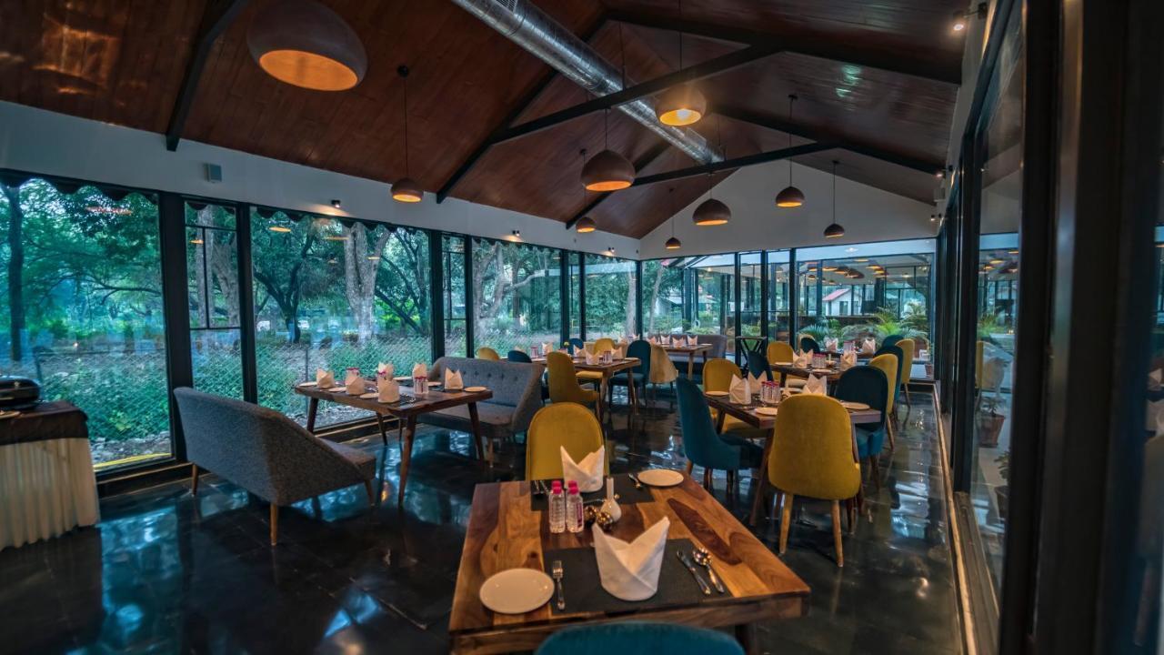 Aranya Vilas - A Nature Resort Udajpur Exteriér fotografie